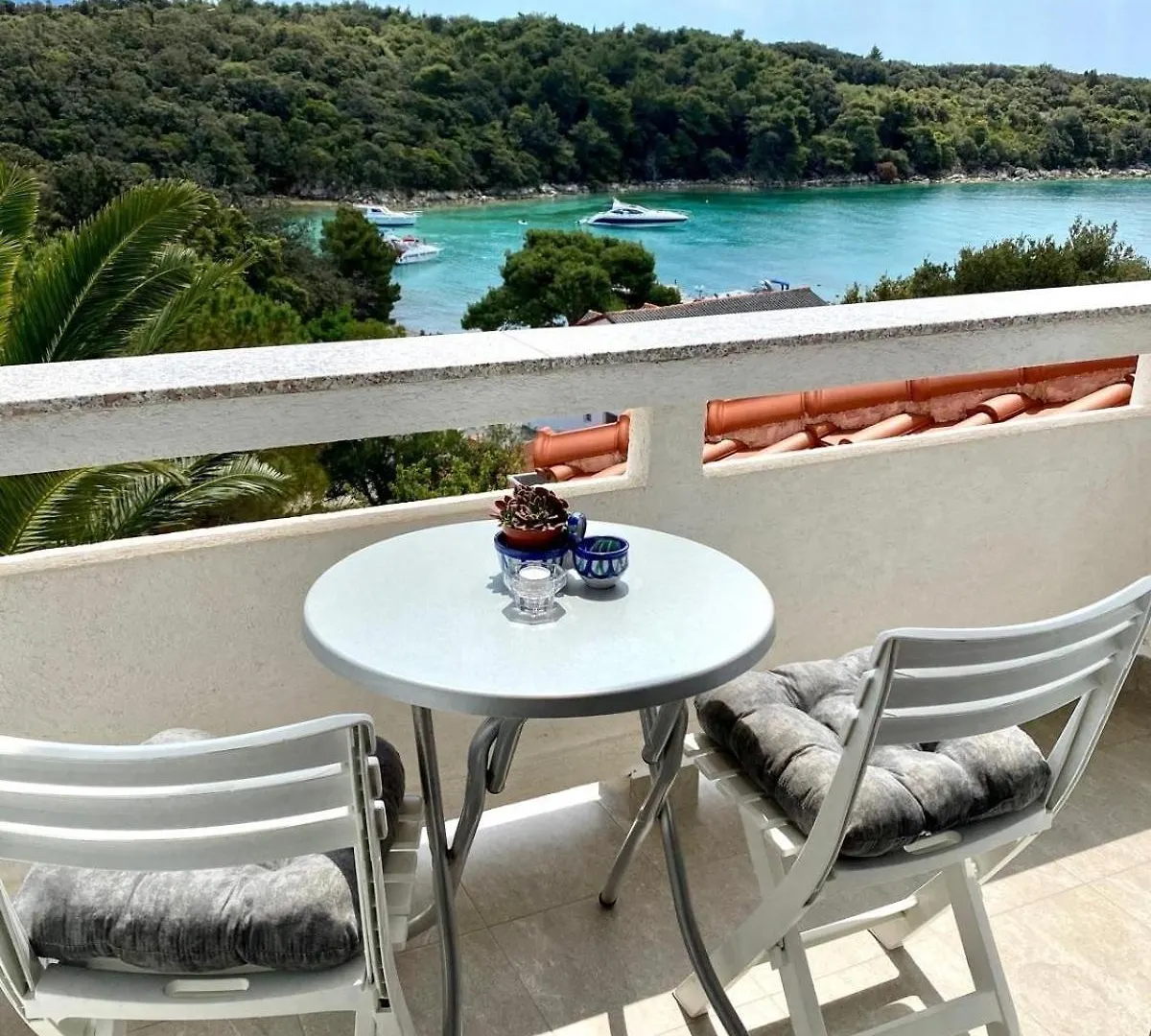 Apartments And Rooms By The Sea Gozinka, Rab - 24767 Rab Town 0*,  Hırvatistan