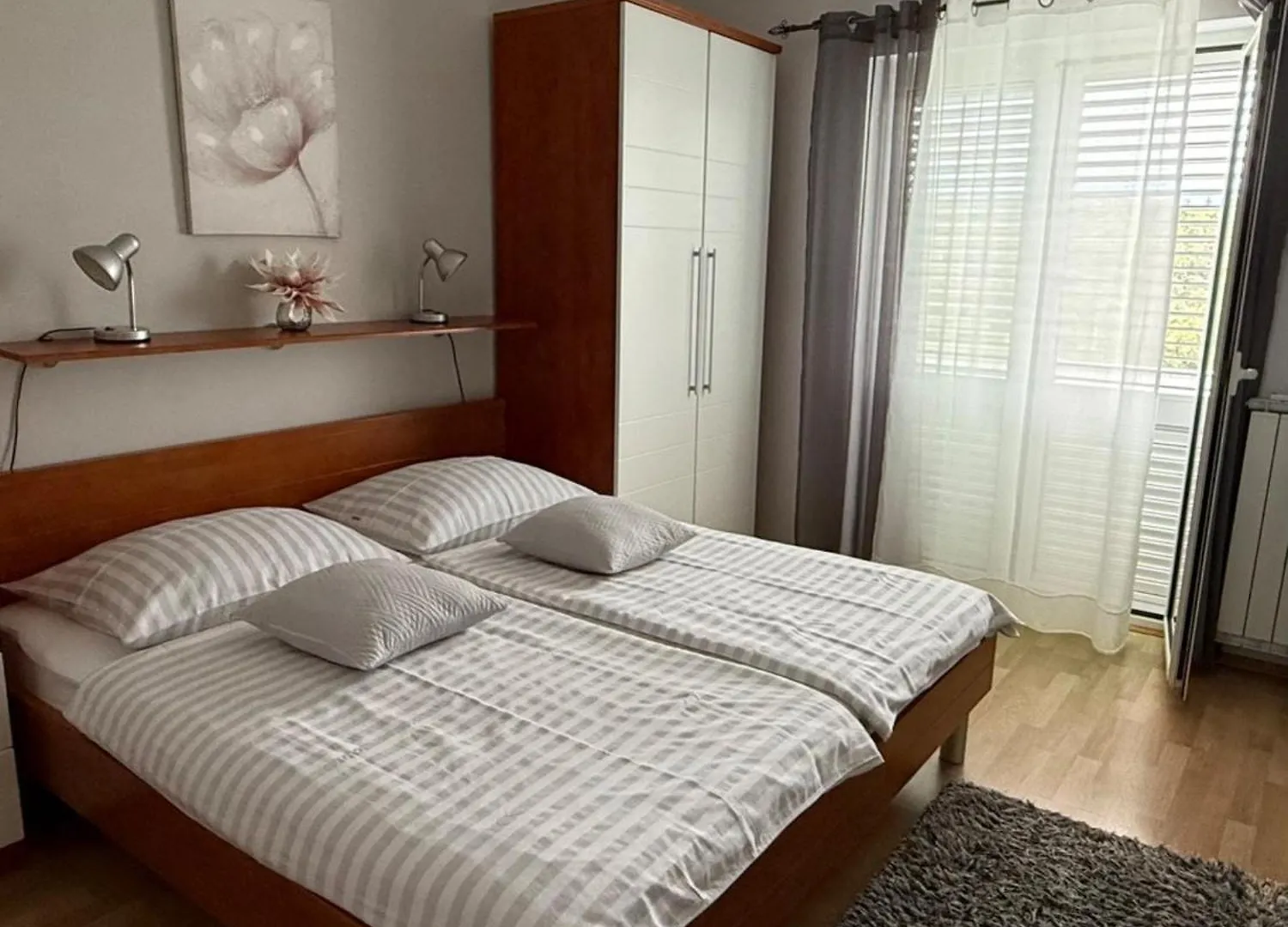 Konukevi Apartments And Rooms By The Sea Gozinka, Rab - 24767 Rab Town